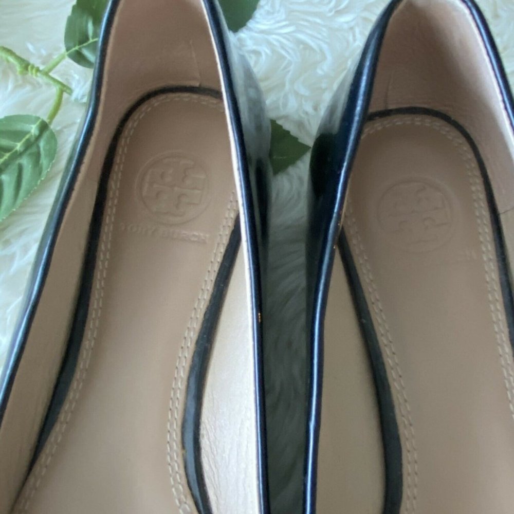 ory Burch Black Square Toe Gold Logo Patent Sz 8 - Picture 3 of 8